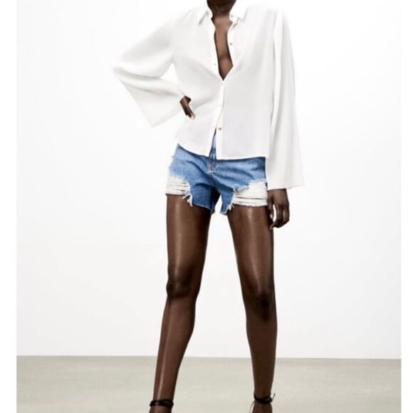 Zara blouse with pleated sleeves - Picture 1 of 10